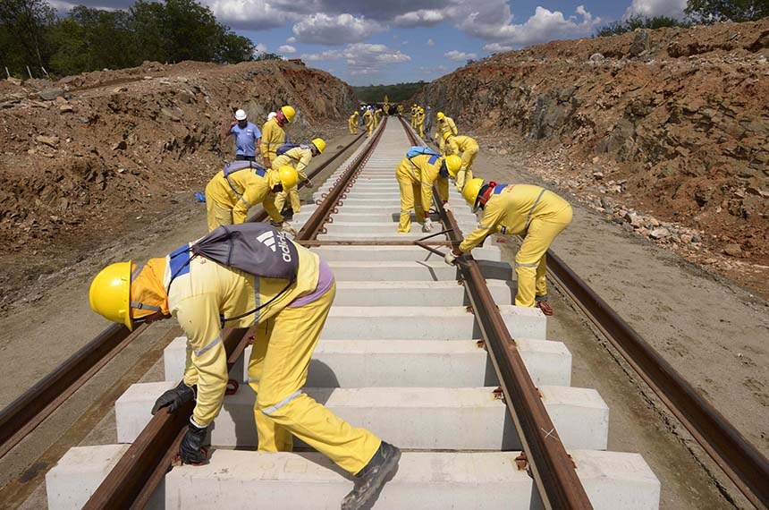 Projeto aprovado das ferrovias é o mais importante da história contemporânea do Brasil O